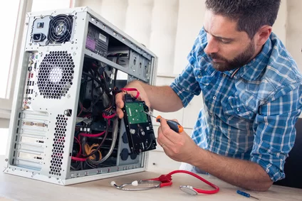 Stary komputer jak nowy – 10 sposobów na jego modernizację